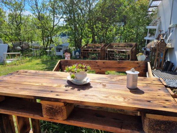 Pallebord med lige ben